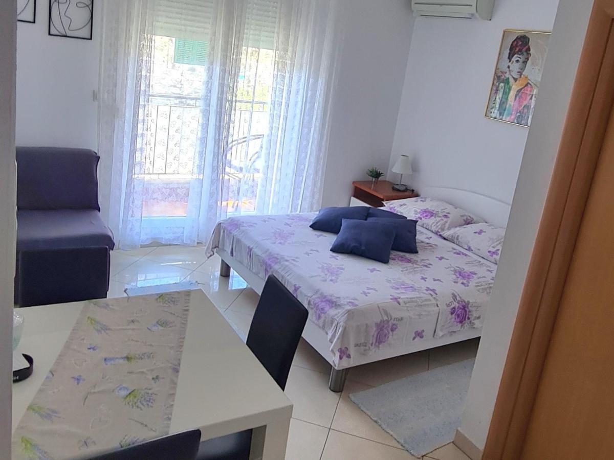 Apartman Scotti Kaštela エクステリア 写真